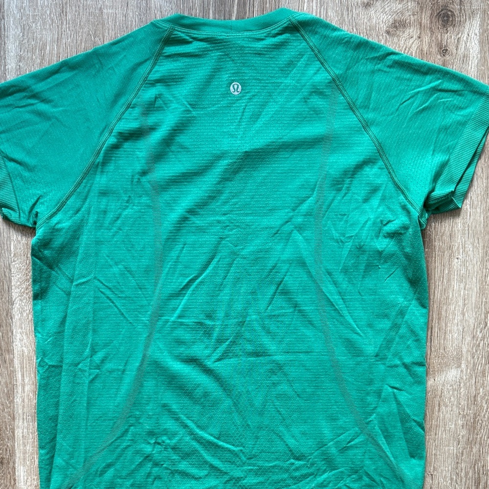 Lululemon Green Women's Top - Picture 5 of 5